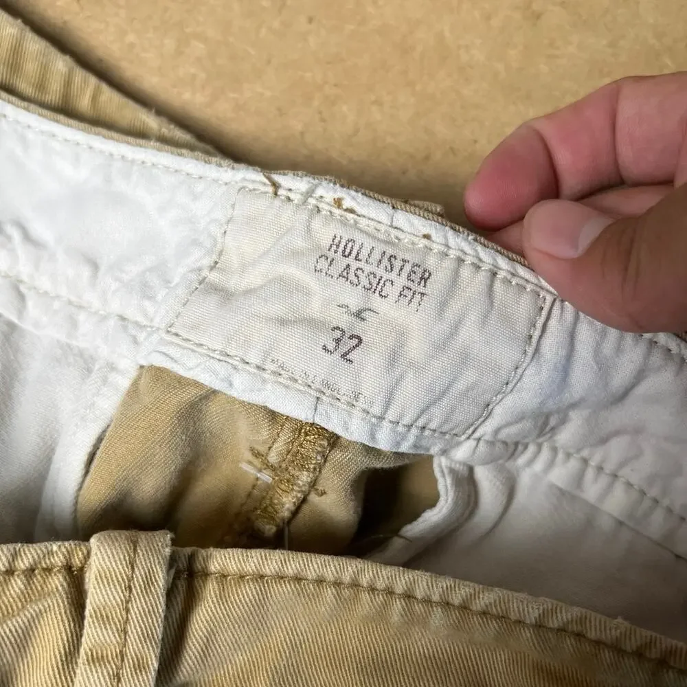 Hollister Men’s Khaki Chino Shorts Button Fly Tan Casual Flat Front Size 32